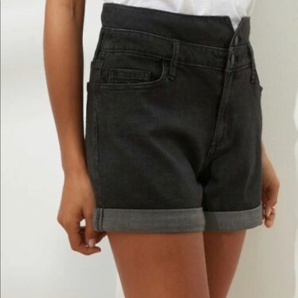 High-Rise Pieced Pull-On Denim Short - 4 inch inseam - Picture 9 of 9